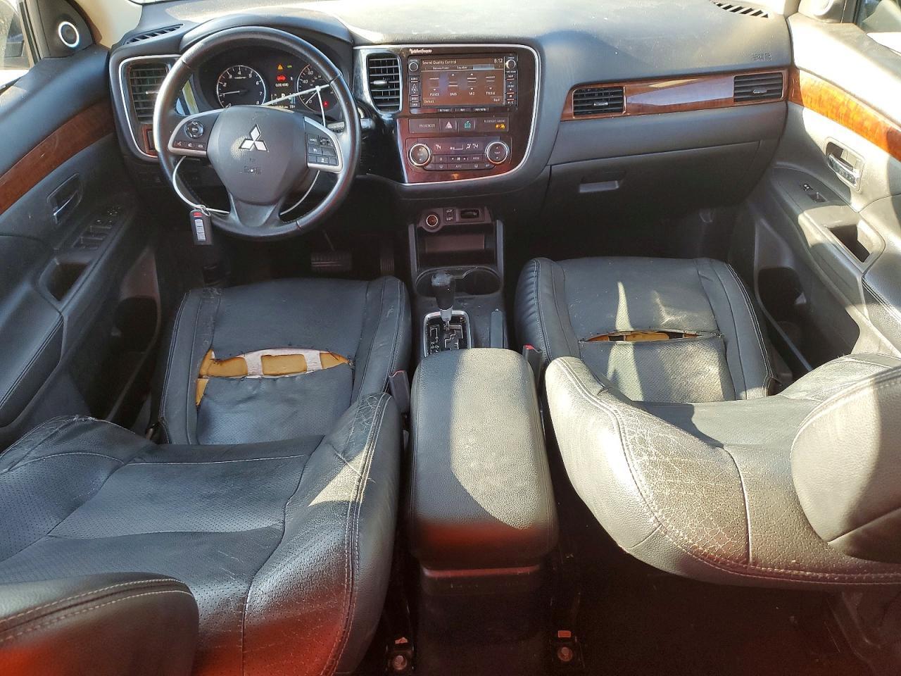 2014 MITSUBISHI outlander