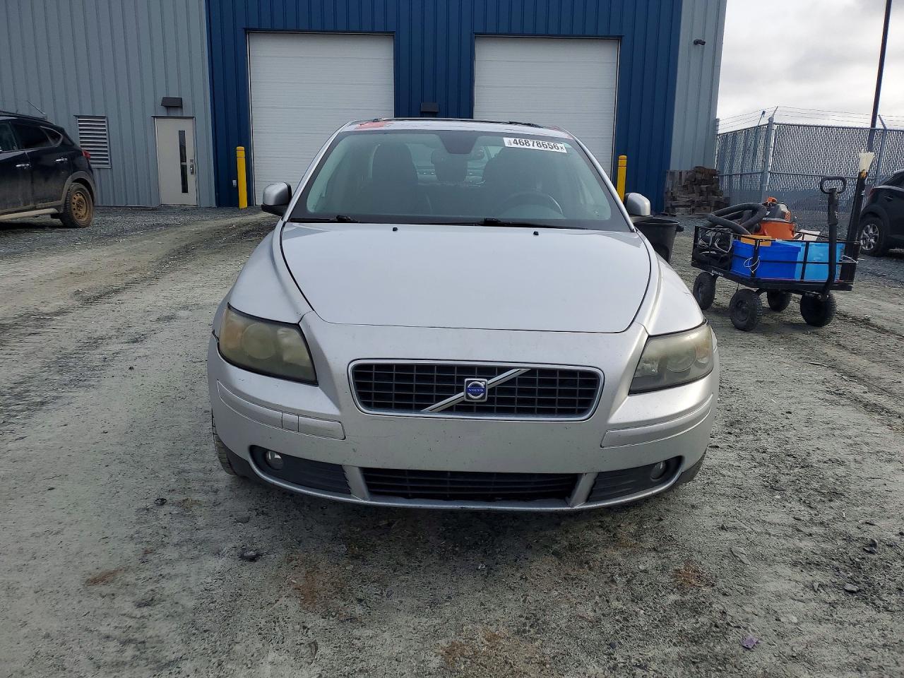 2010 VOLVO S40