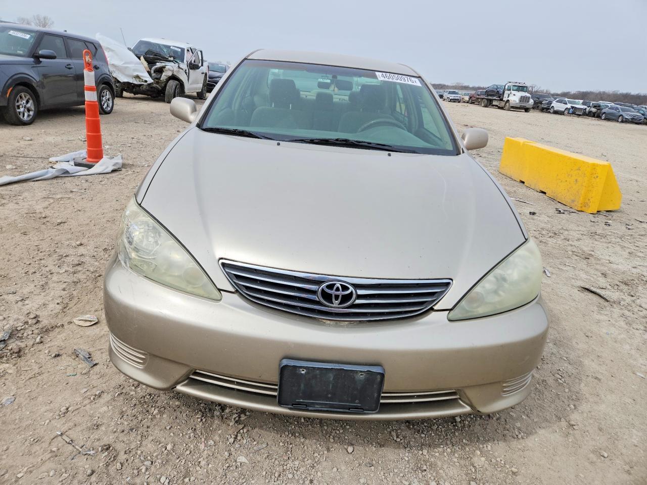 2005 TOYOTA CAMRY