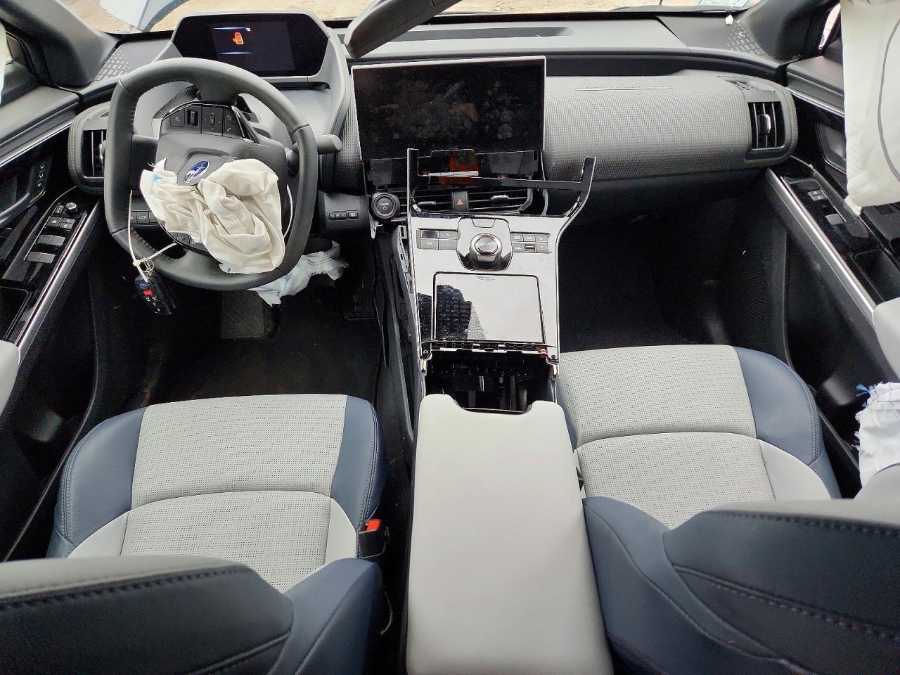 2024 SUBARU Solterra
