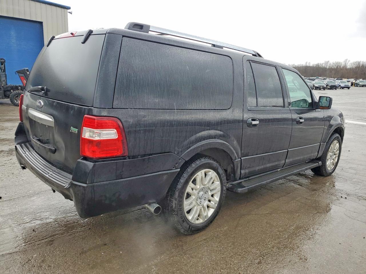 2013 FORD Expedition