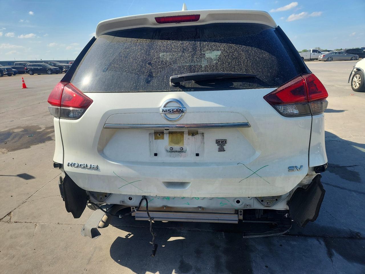 2018 NISSAN ROGUE