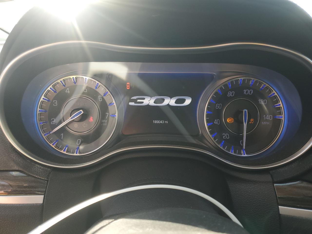 2018 CHRYSLER 300