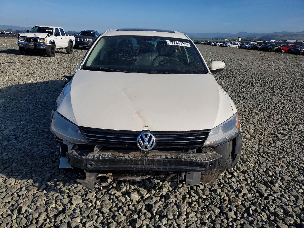 2013 VOLKSWAGEN JETTA