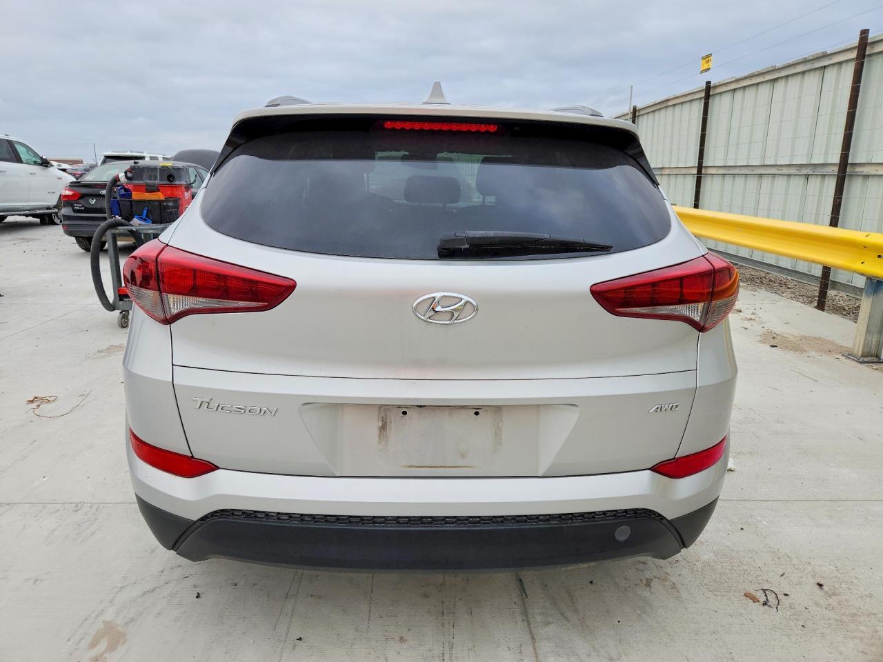 2017 HYUNDAI TUCSON