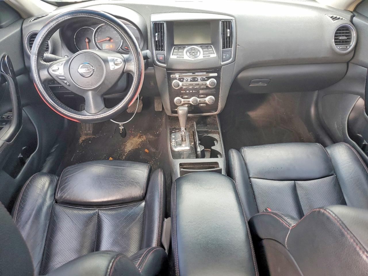 2009 NISSAN Maxima