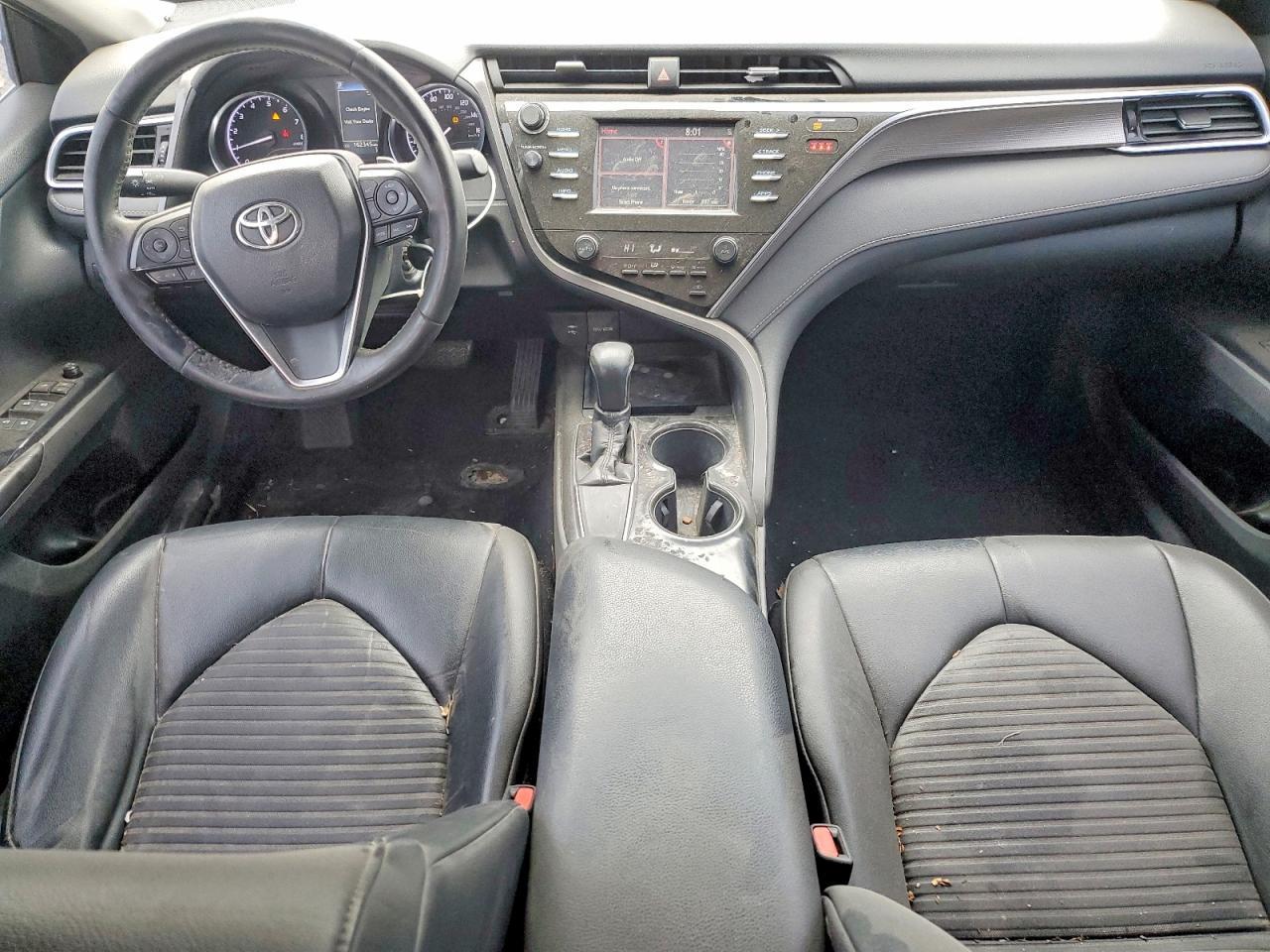 2018 TOYOTA CAMRY