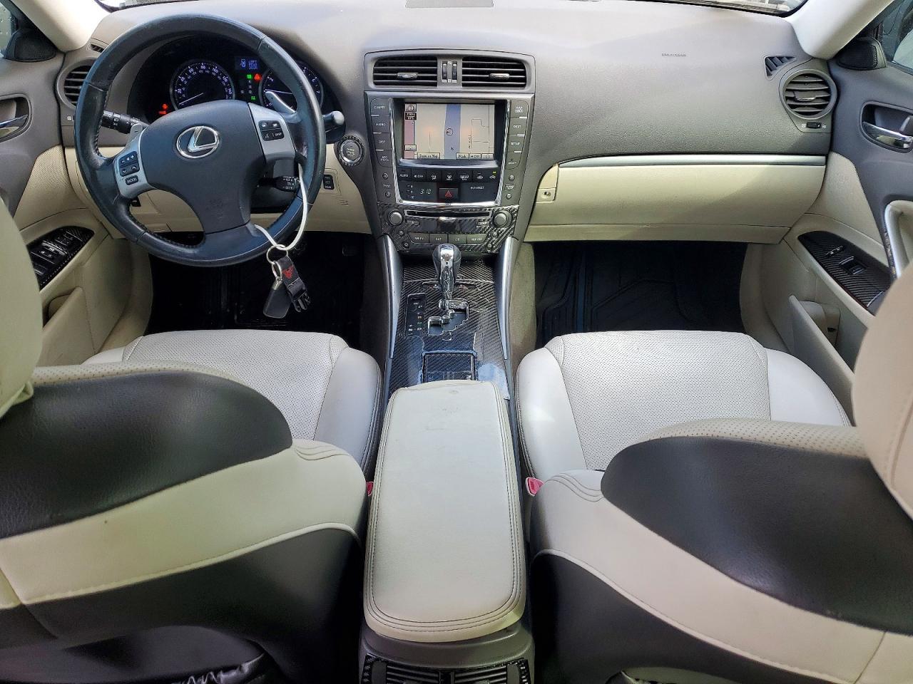 2011 LEXUS IS 250