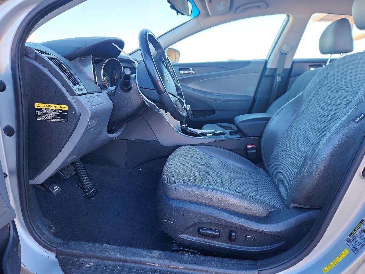 2013 HYUNDAI SONATA