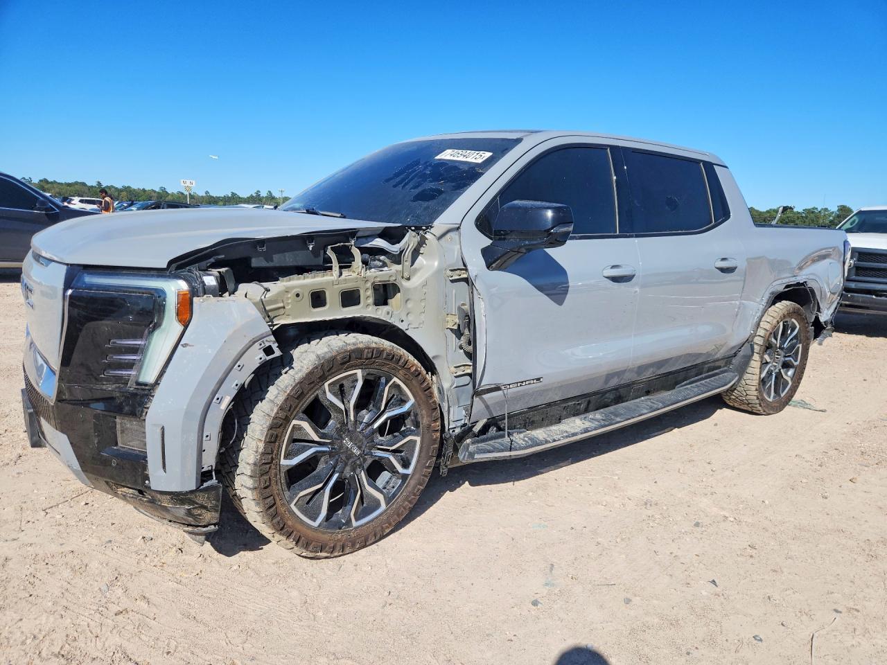 2025 GMC Sierra