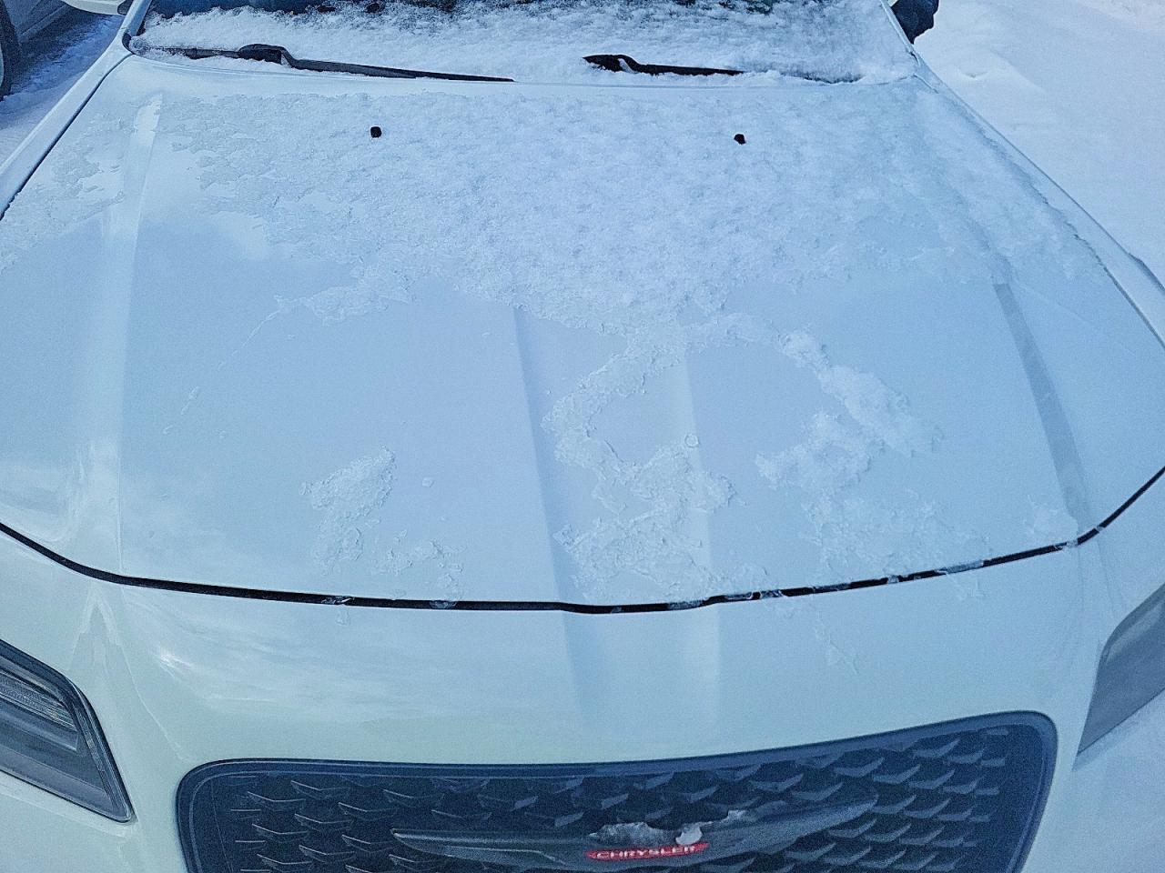2021 CHRYSLER 300