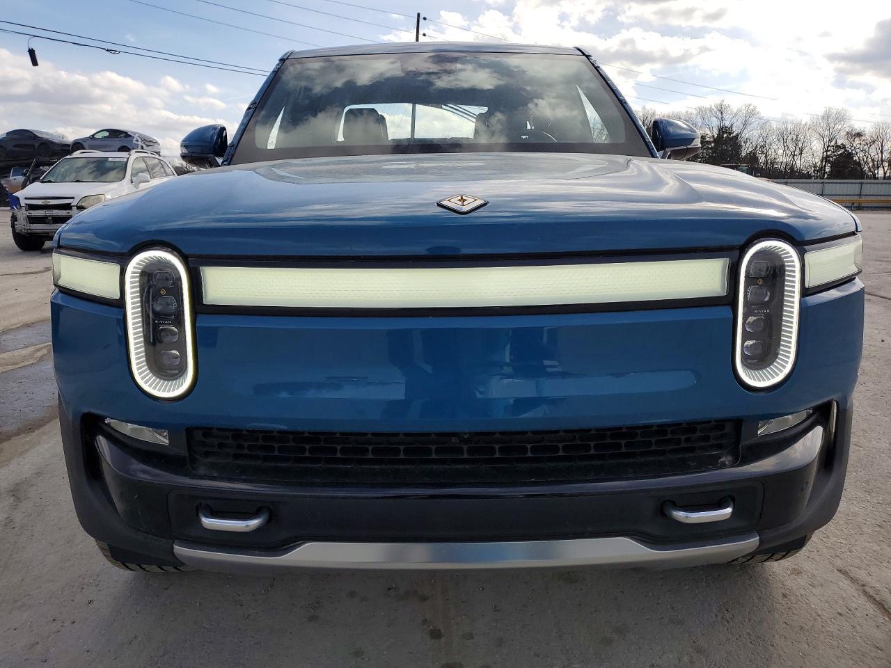 2023 RIVIAN R1t