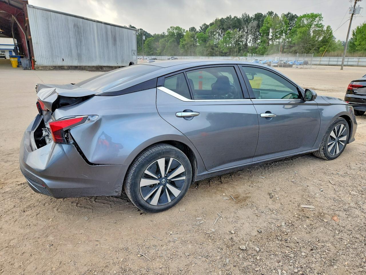 2020 NISSAN ALTIMA