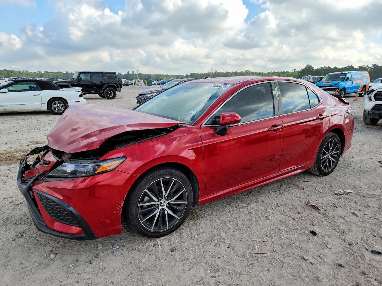 2023 TOYOTA CAMRY