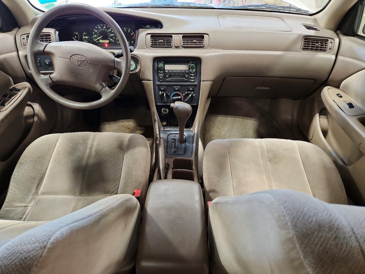 2000 TOYOTA CAMRY