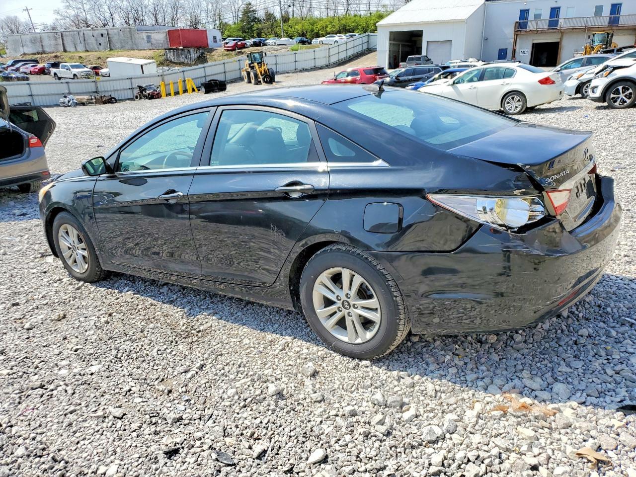 2013 HYUNDAI SONATA