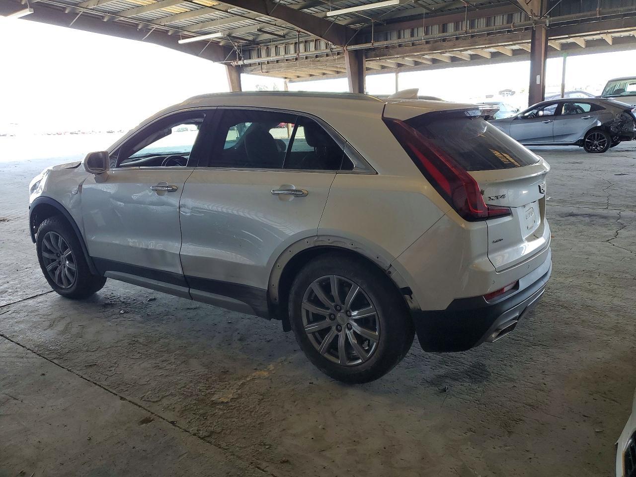 2020 CADILLAC XT4