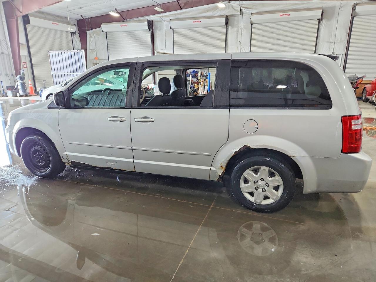 2010 DODGE GRAND CARAVAN