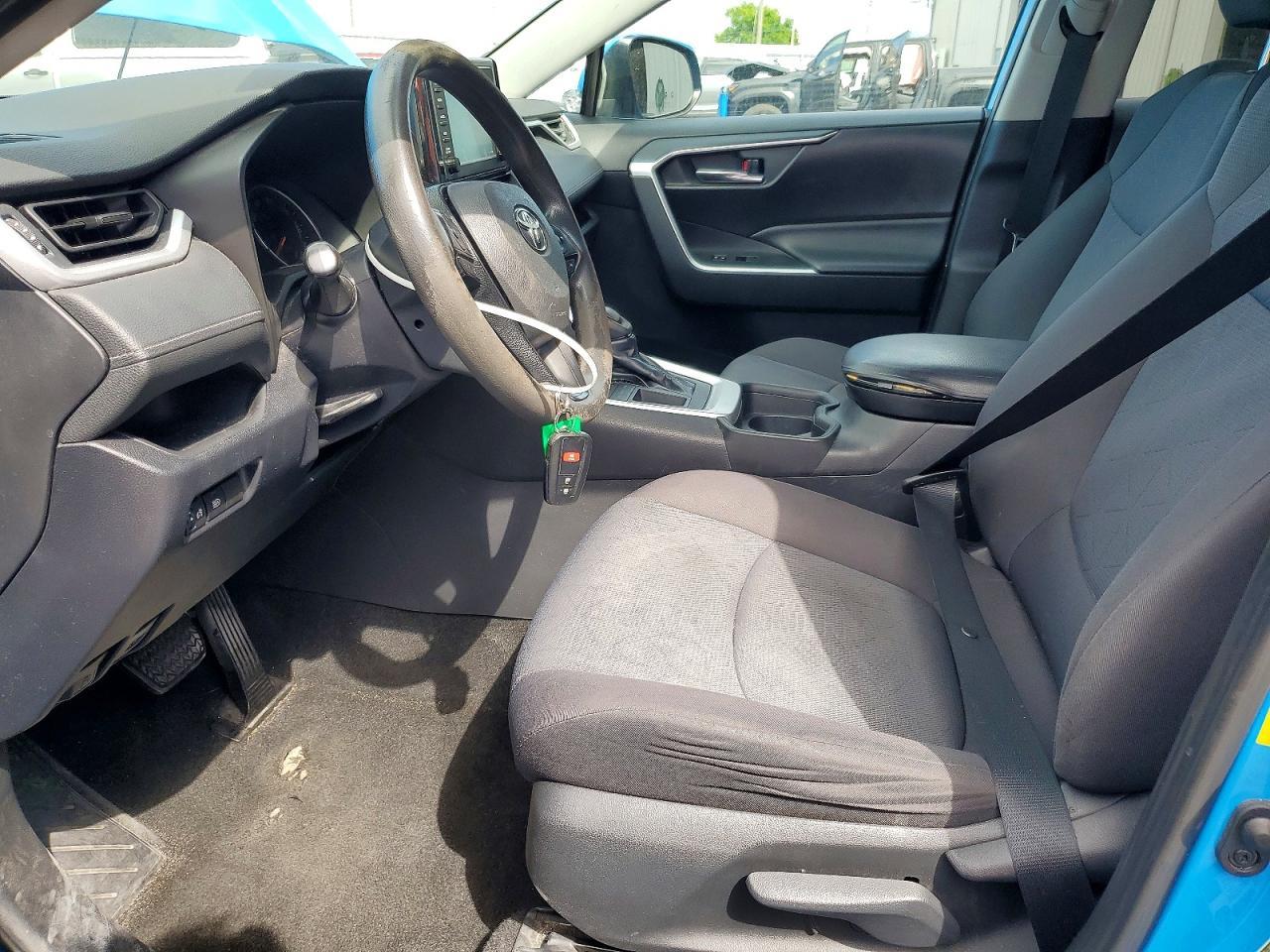 2019 TOYOTA RAV4