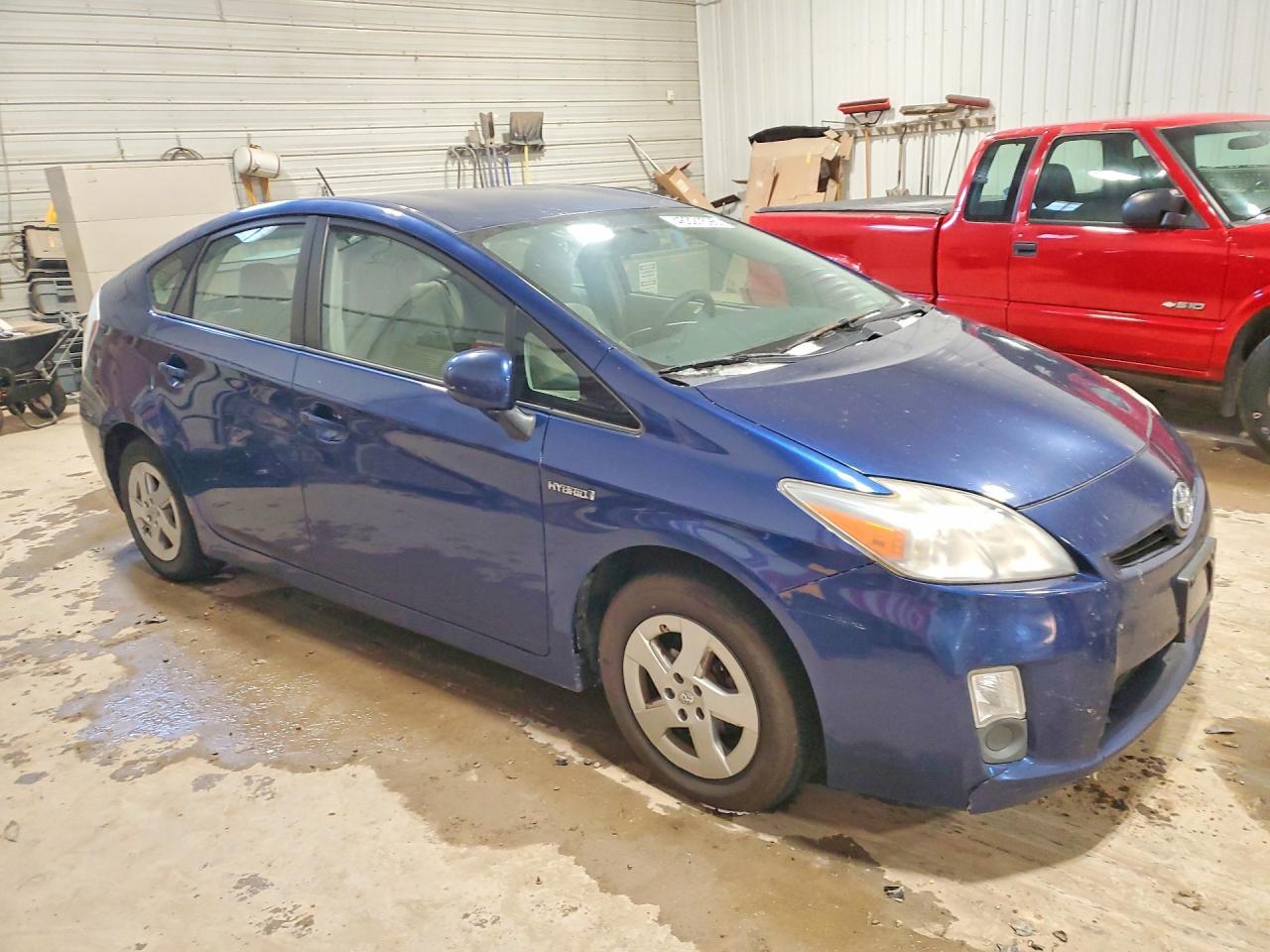 2010 TOYOTA PRIUS