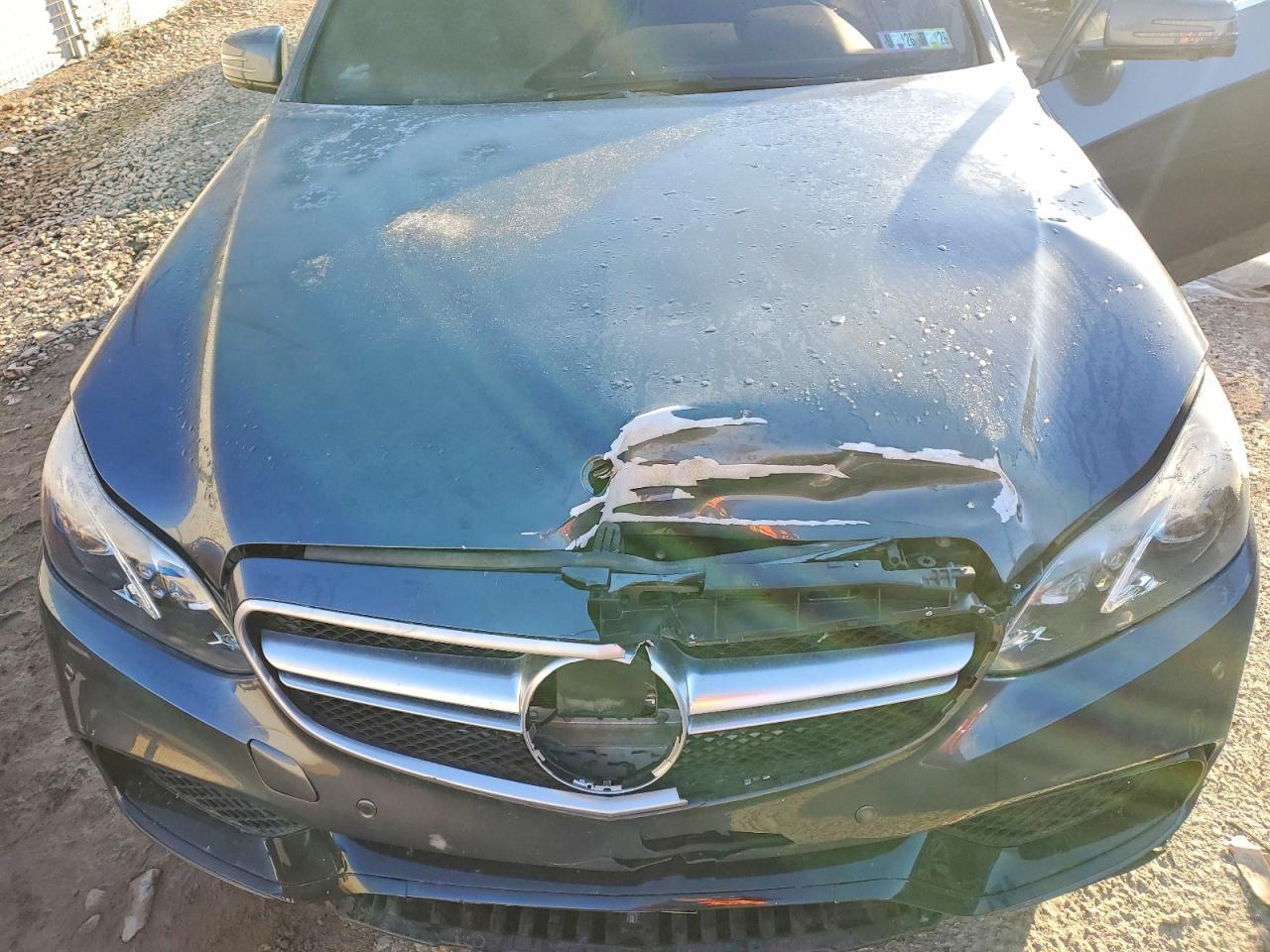 2016 MERCEDES-BENZ E-Class