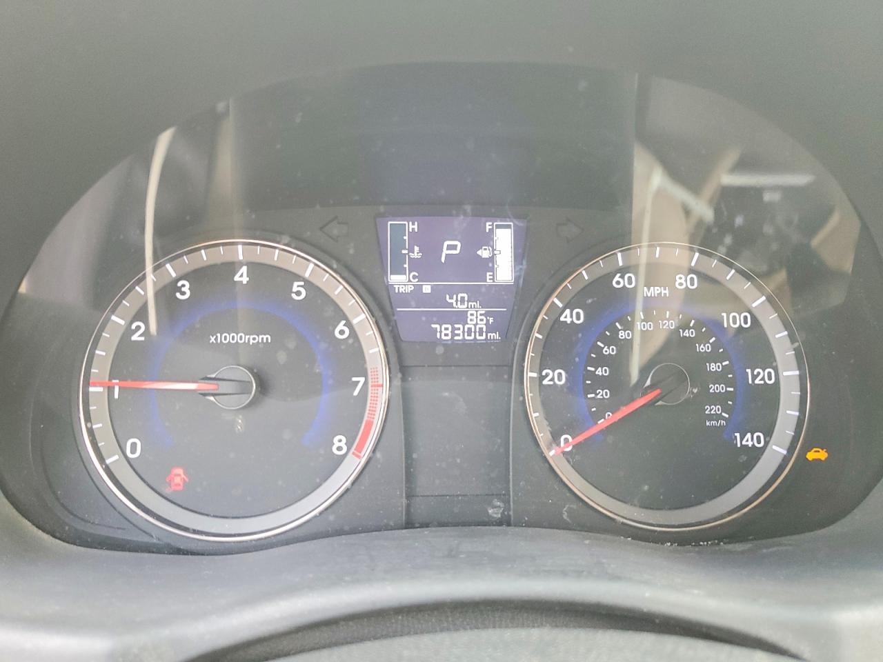 2016 HYUNDAI ACCENT