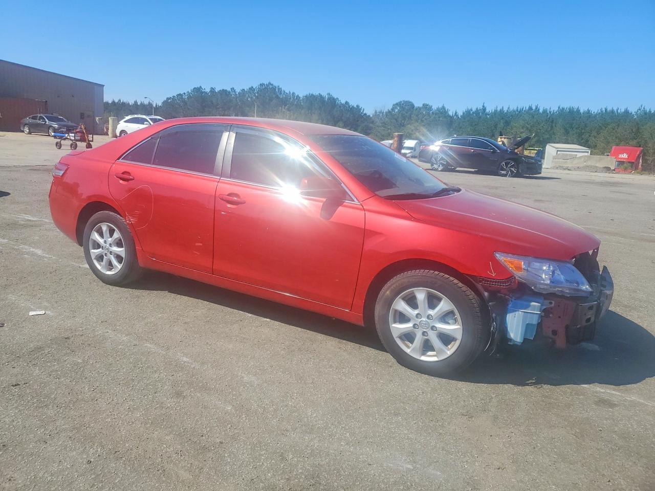 2011 TOYOTA CAMRY