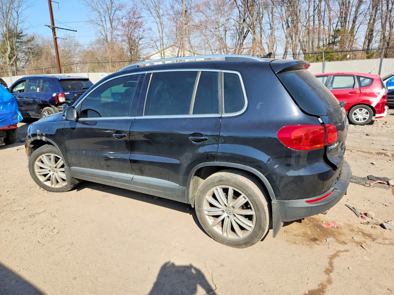 2013 VOLKSWAGEN TIGUAN