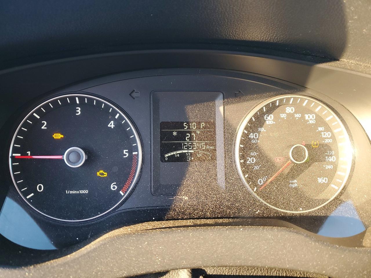 2014 VOLKSWAGEN JETTA