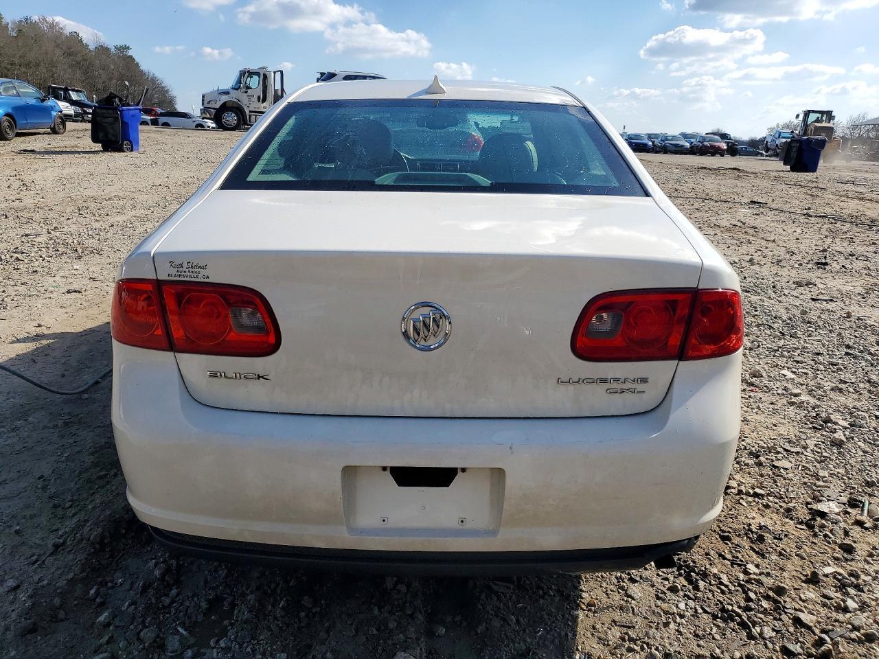 2010 BUICK Lucerne