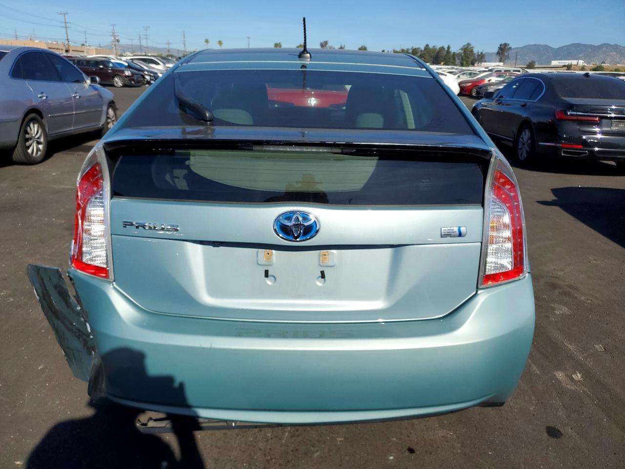 2013 TOYOTA PRIUS