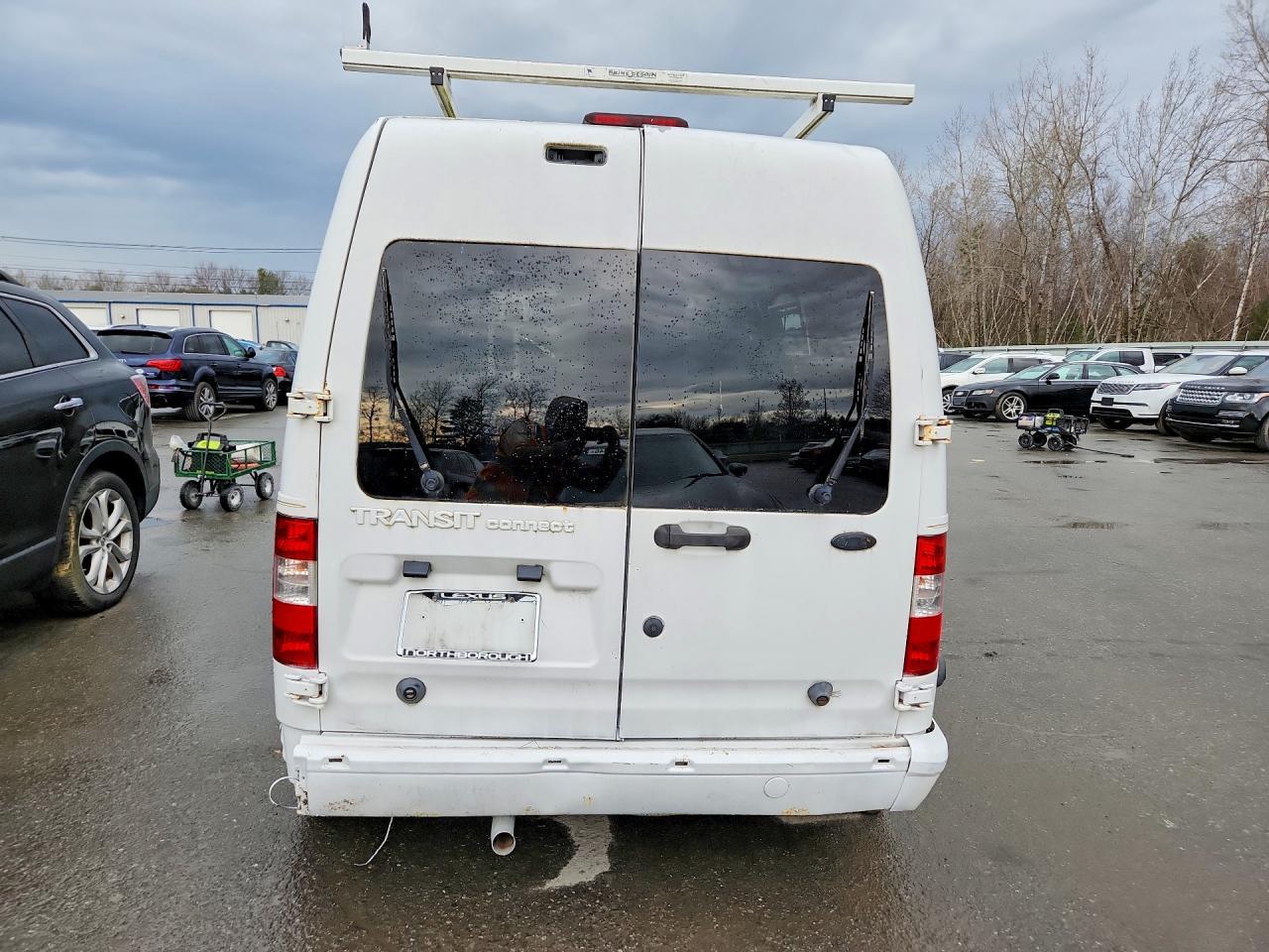 2010 FORD TRANSIT CONNECT