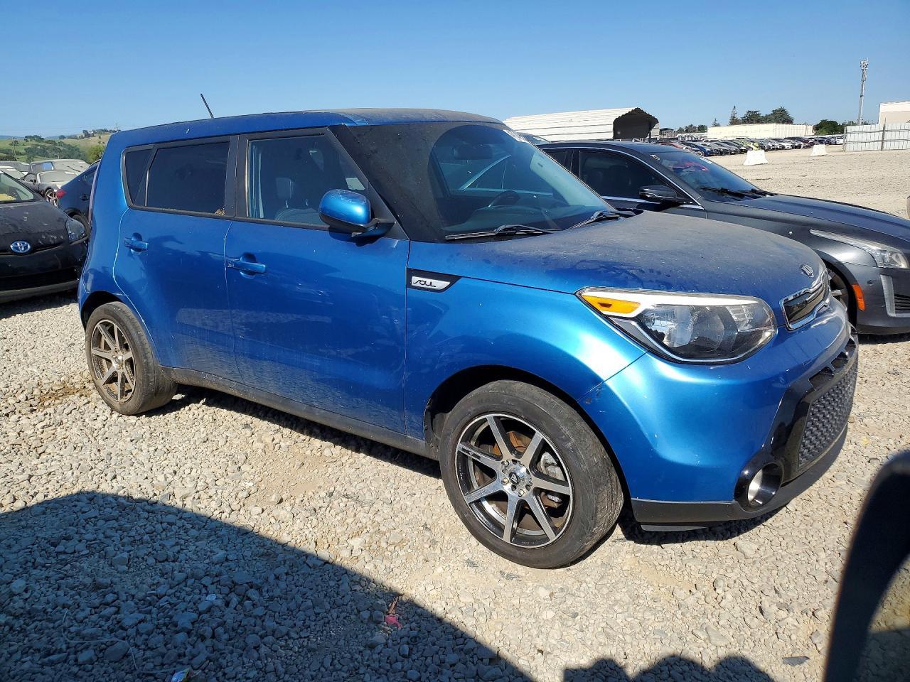 2016 KIA SOUL