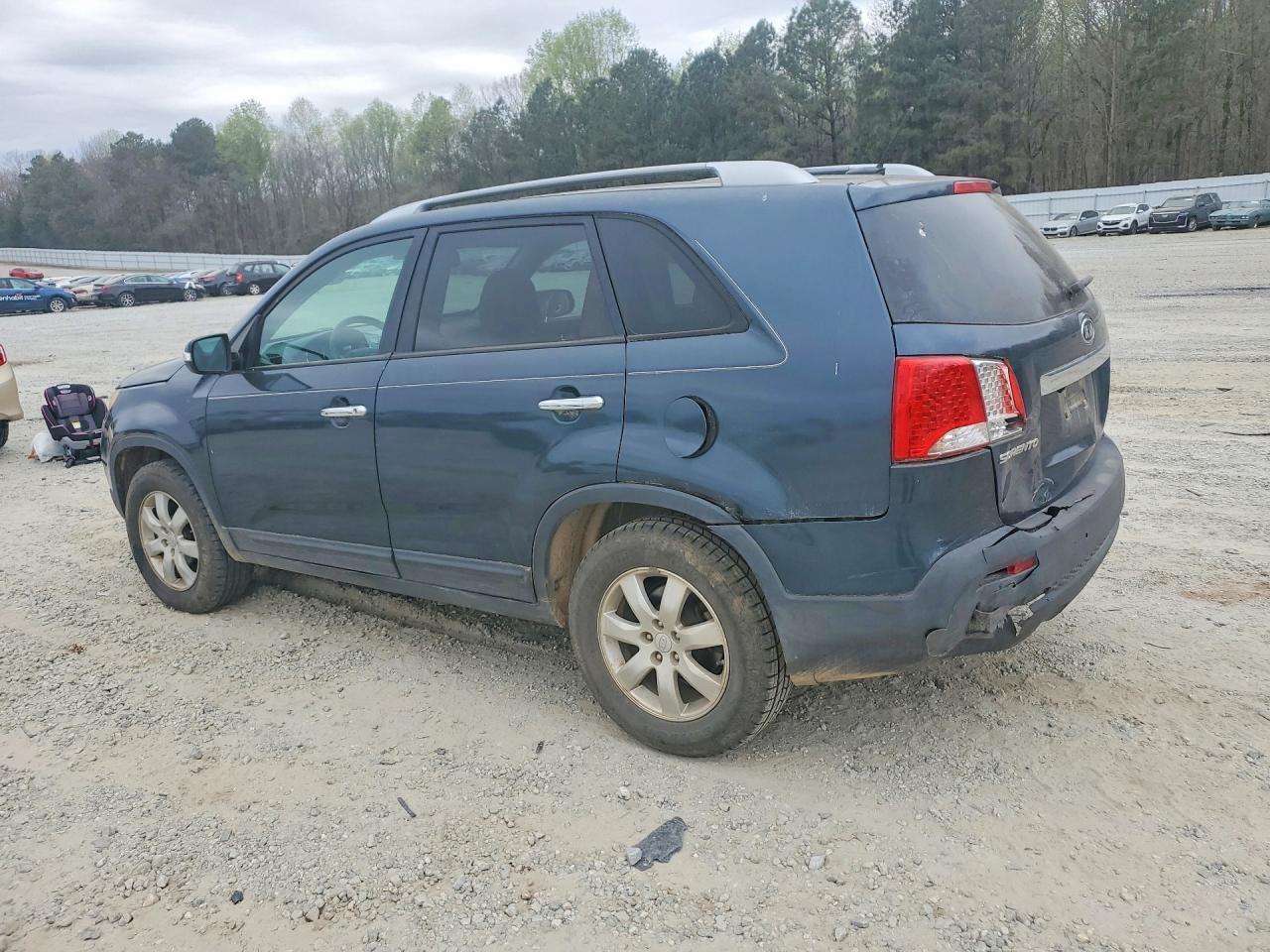 2011 KIA SORENTO