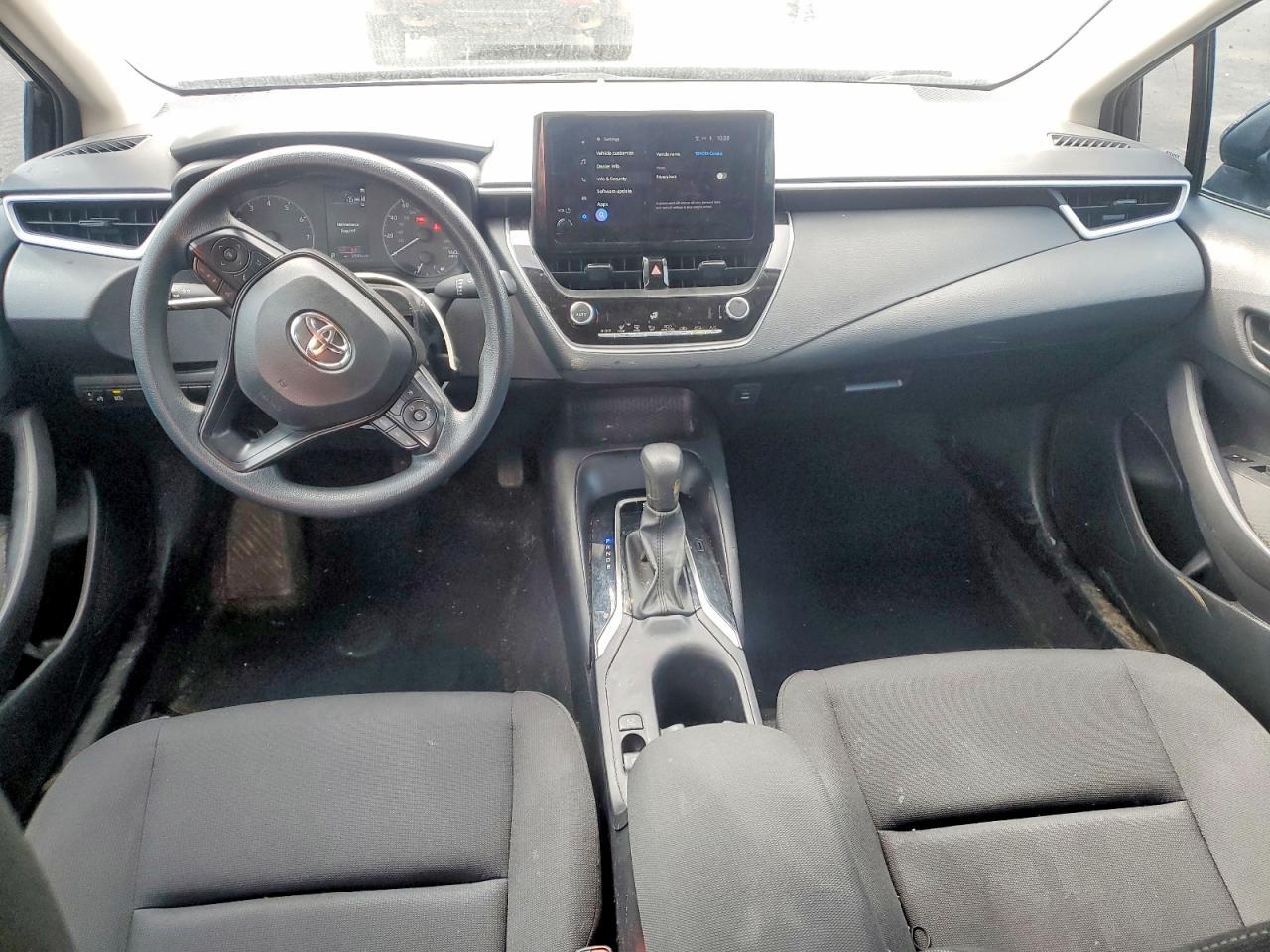 2025 TOYOTA COROLLA