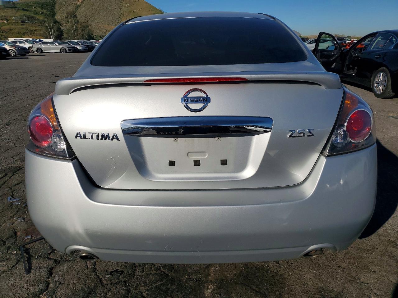 2012 NISSAN ALTIMA