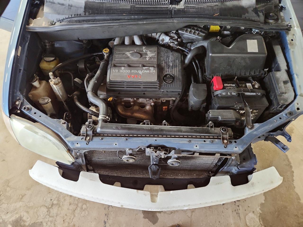 2002 TOYOTA SIENNA
