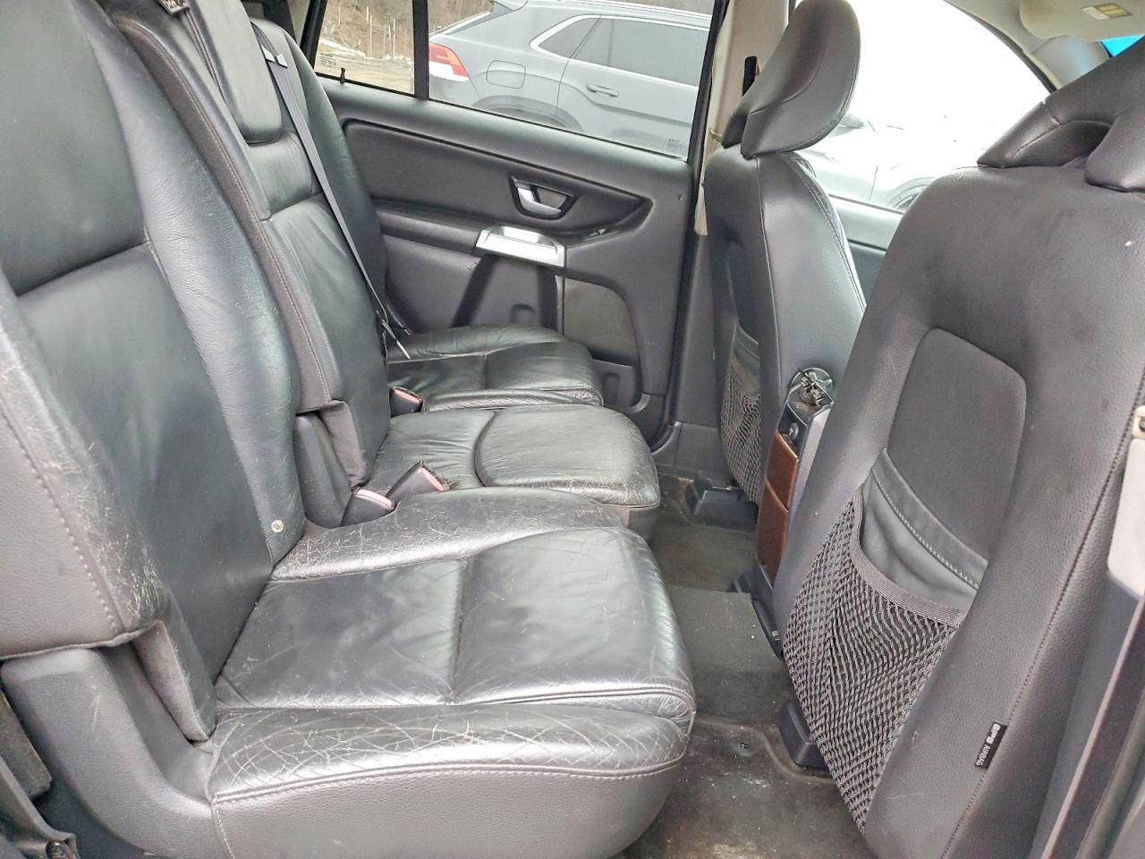 2005 VOLVO XC90