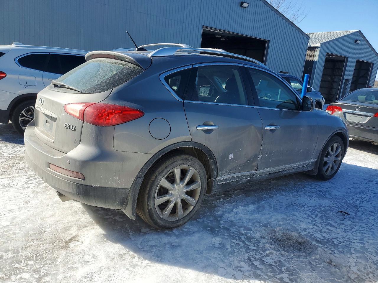 2010 INFINITI EX35