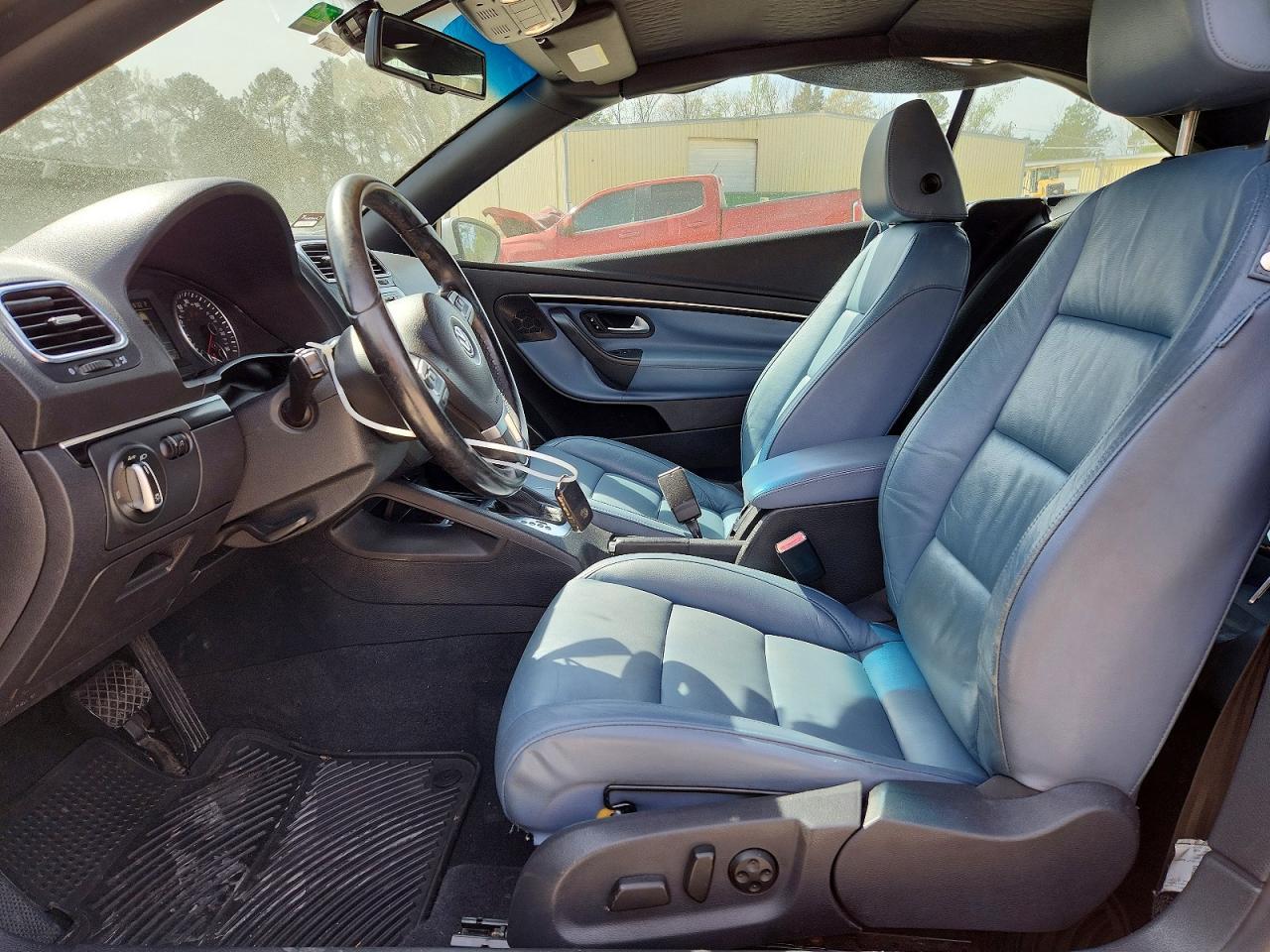 2013 VOLKSWAGEN EOS