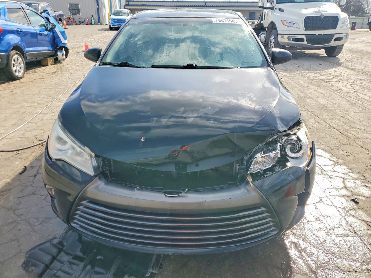 2015 TOYOTA CAMRY