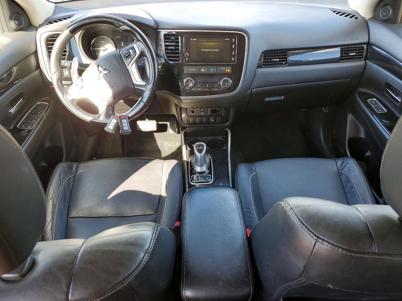 2018 MITSUBISHI outlander