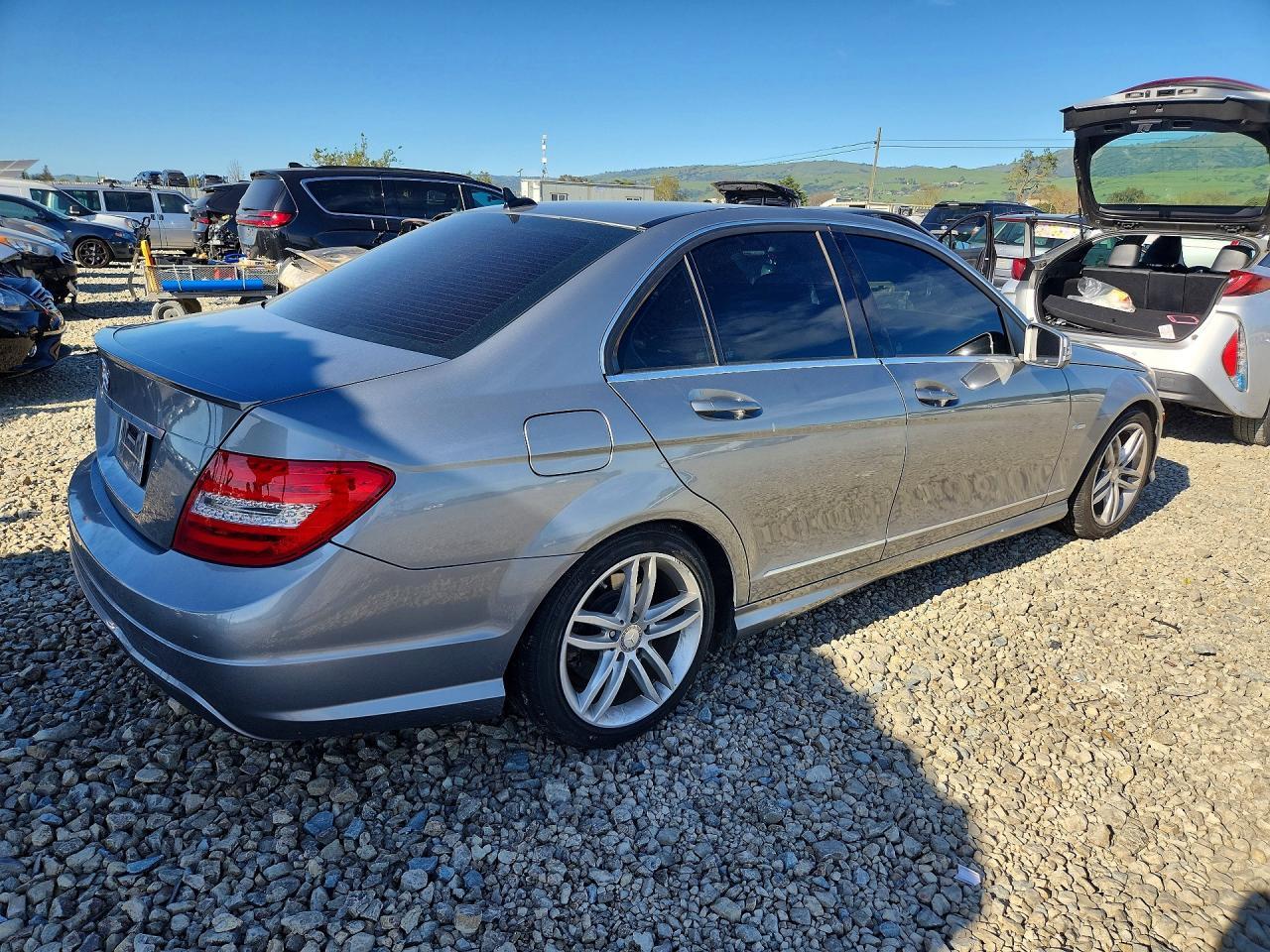 2012 MERCEDES-BENZ C-CLASS