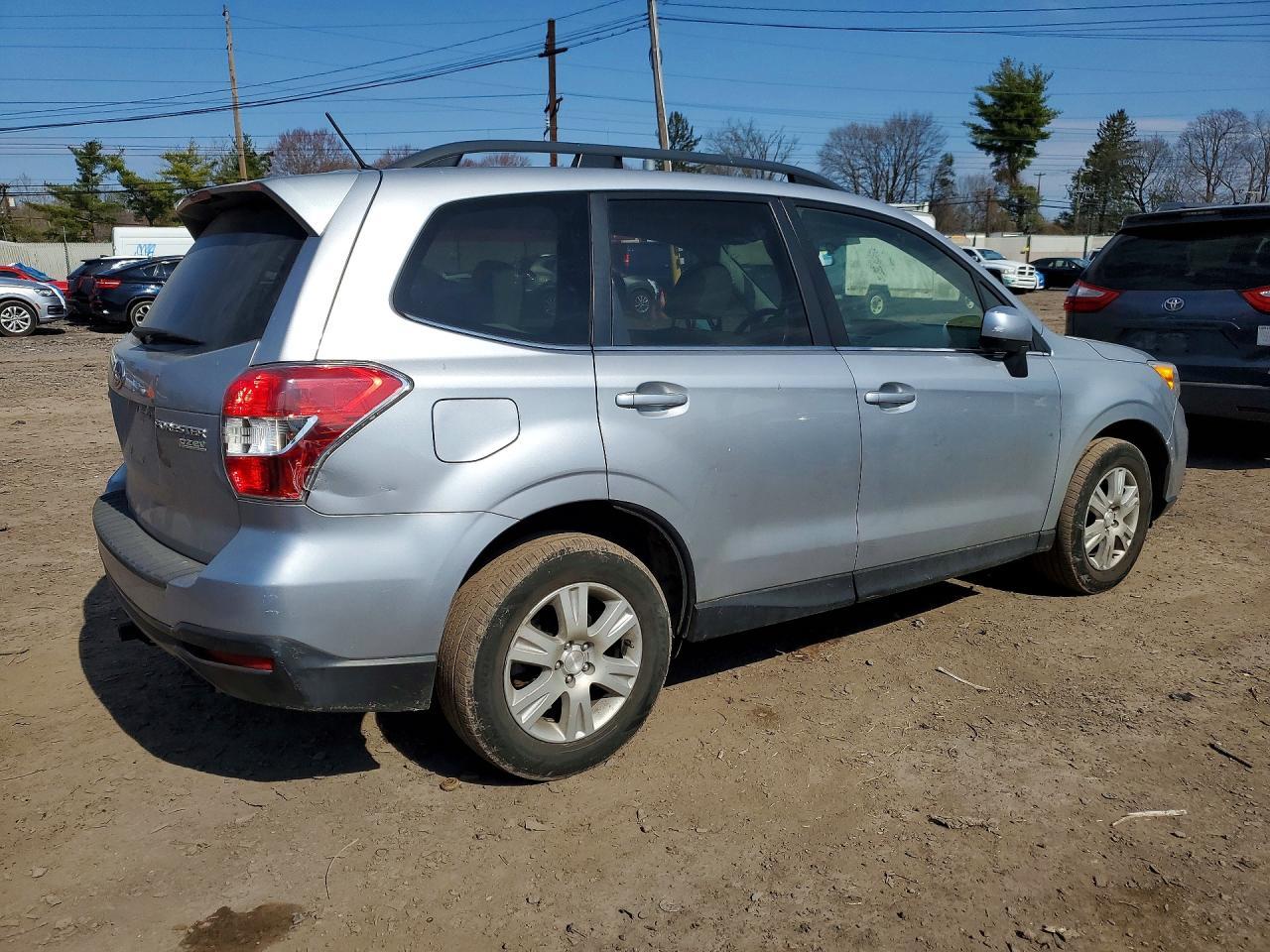 2015 SUBARU FORESTER