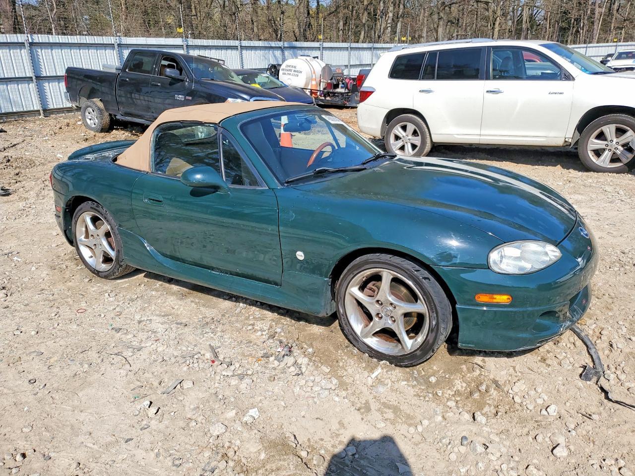 2001 MAZDA MX-5 Miata