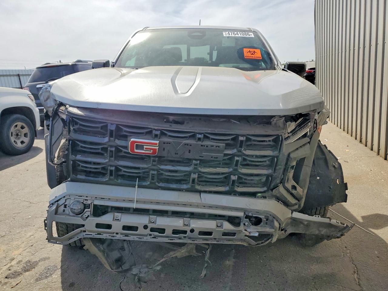 2025 GMC CANYON