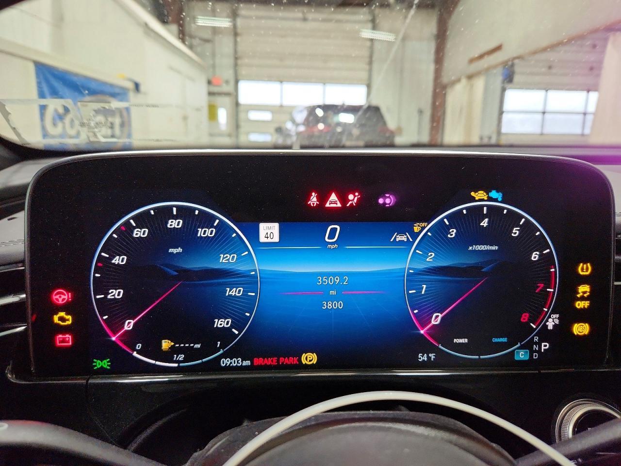 2026 MERCEDES-BENZ E-Class