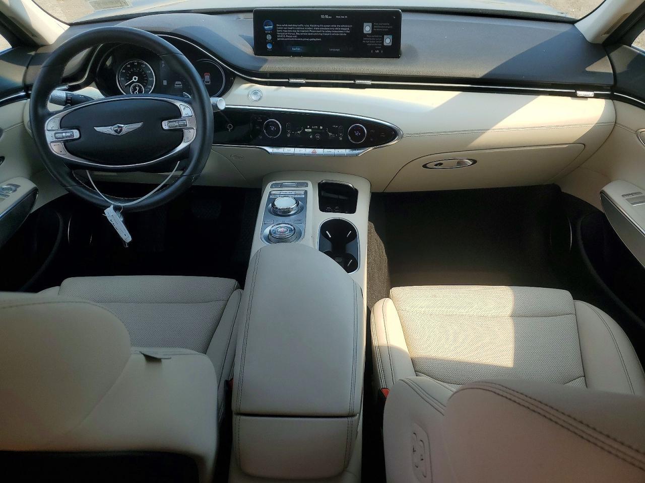 2024 GENESIS GV70