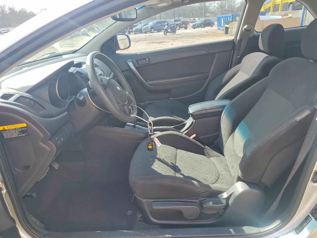 2010 KIA FORTE