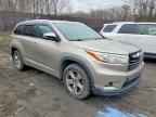 2016 TOYOTA HIGHLANDER